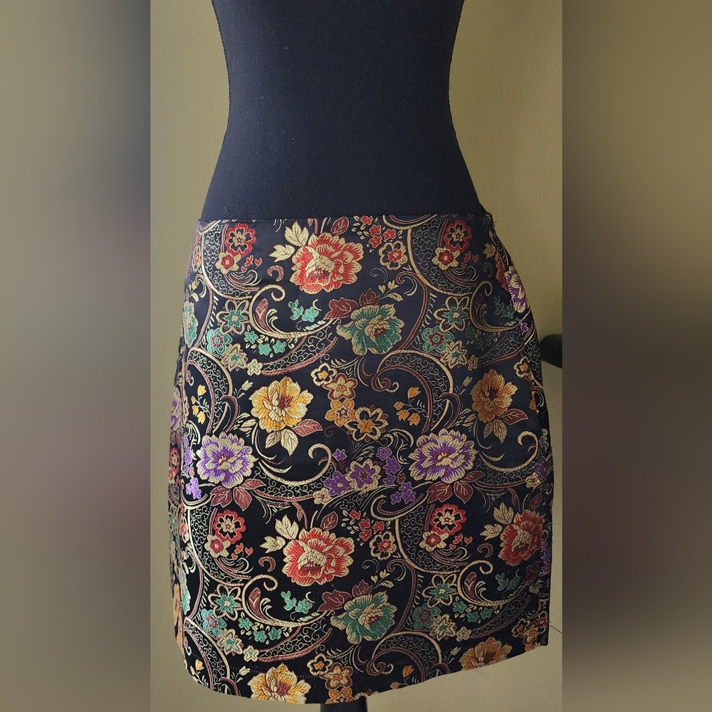 Twik Jacquard Floral Embroidery Asian Style Mini Pencil Skirt